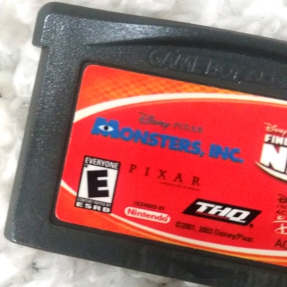 Gameboy Advance 2 games in 1 Finding Nemo and Monsters Inc - Picture 5 of 8